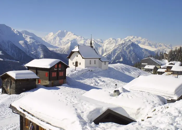 Alouette West Apartmán *