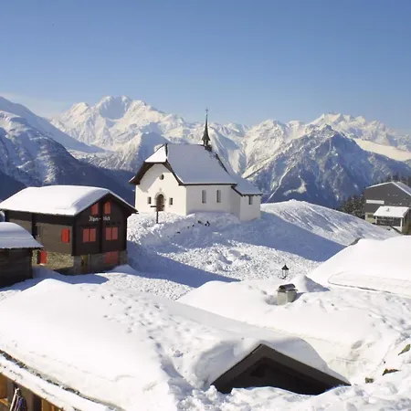 Alouette West Apartment *